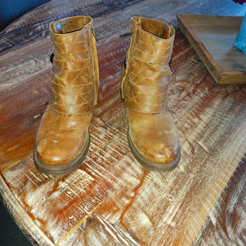 Otbt ankle boots
